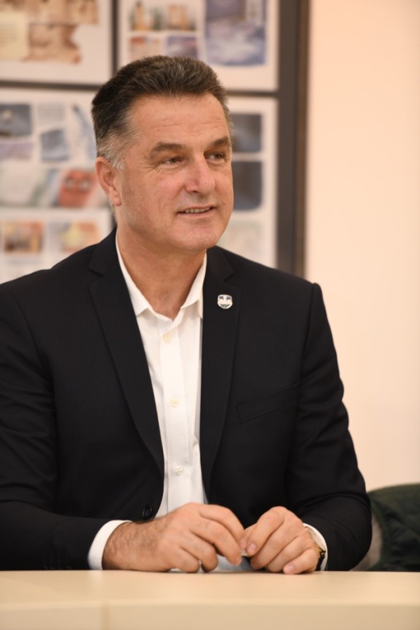 nihat-bisevac
